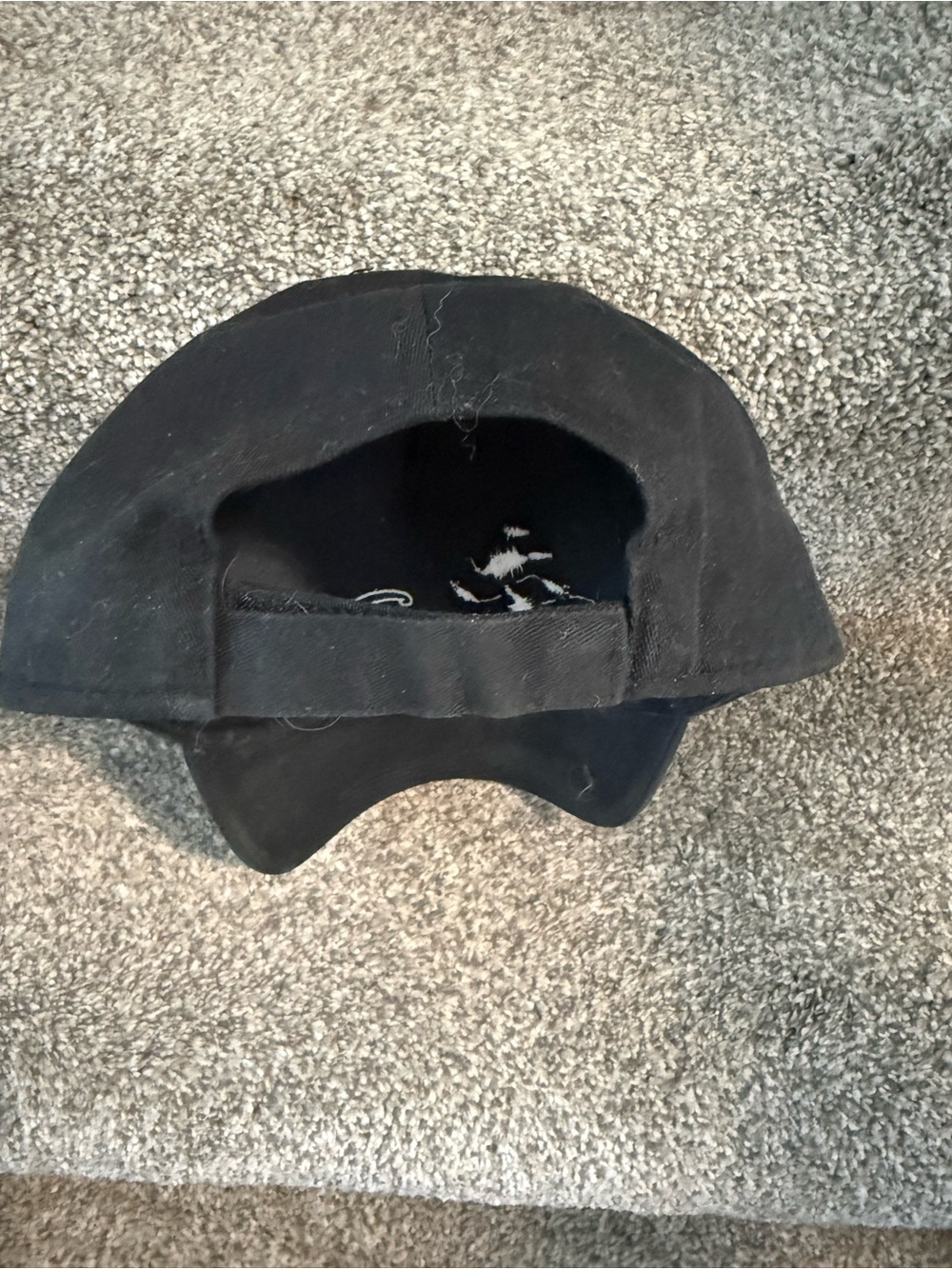 Mickey Mouse hat - Picture 2 of 3